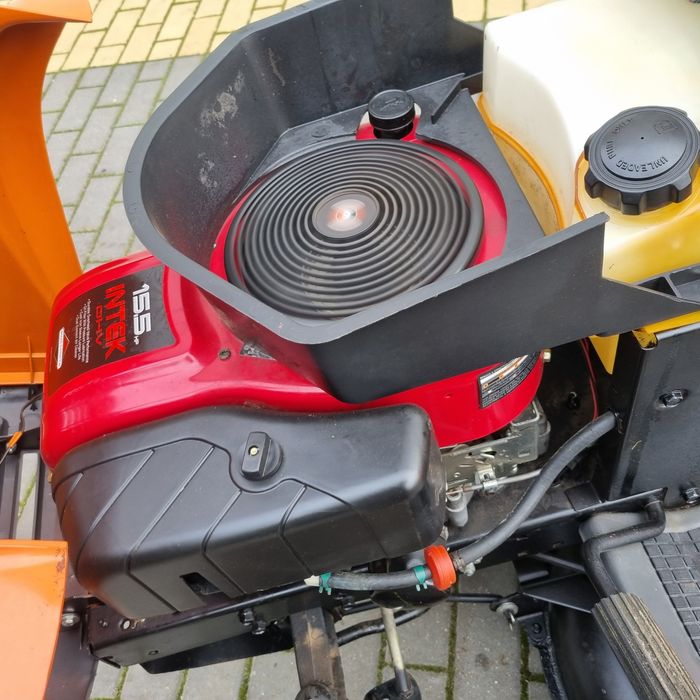 Kosiarka traktorek husqvarna Cth160 briggs hydro