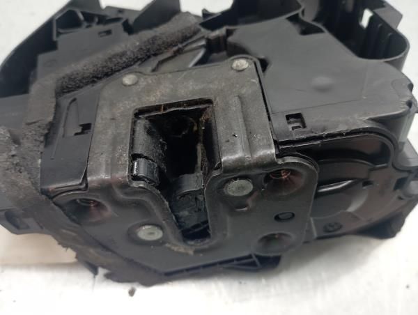 Fechadura / fecho porta frente esquerdo RENAULT Megane IV Grandtour (K