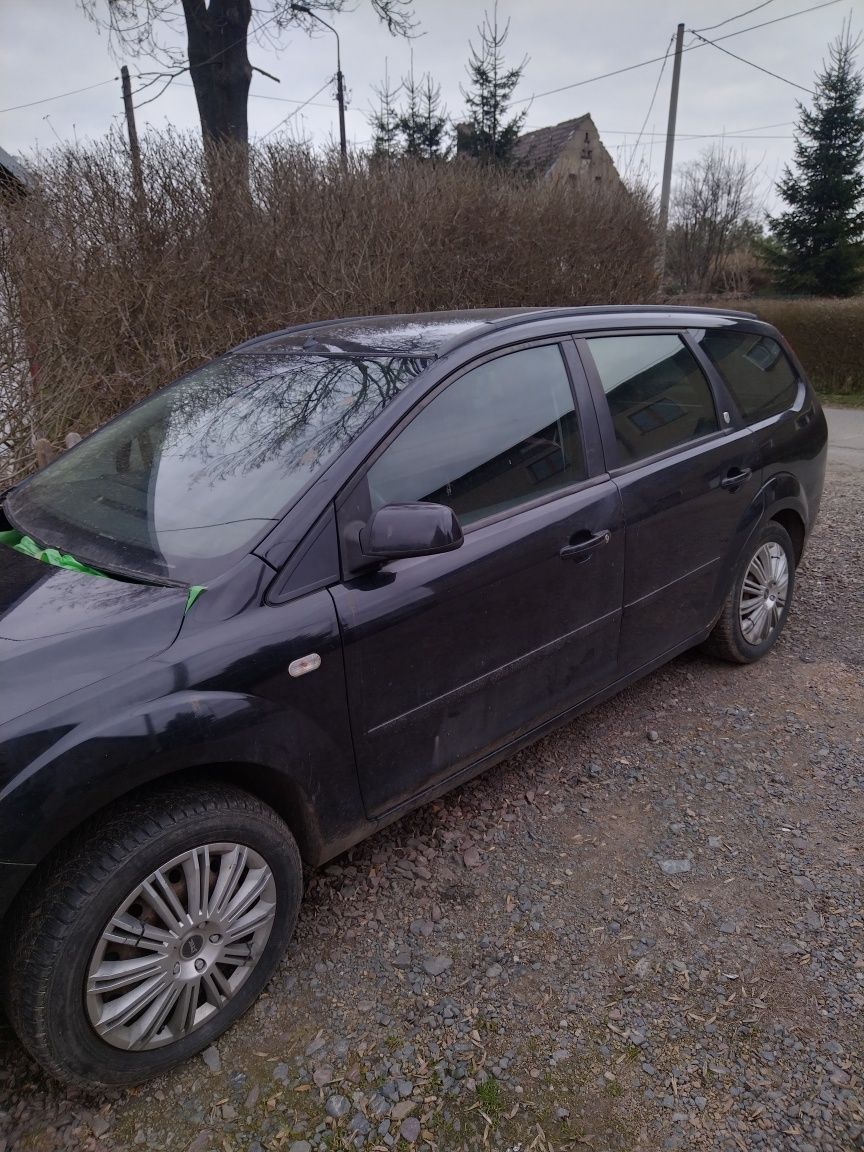 Ford Focus mk2 1,8tdci uszkodzony.