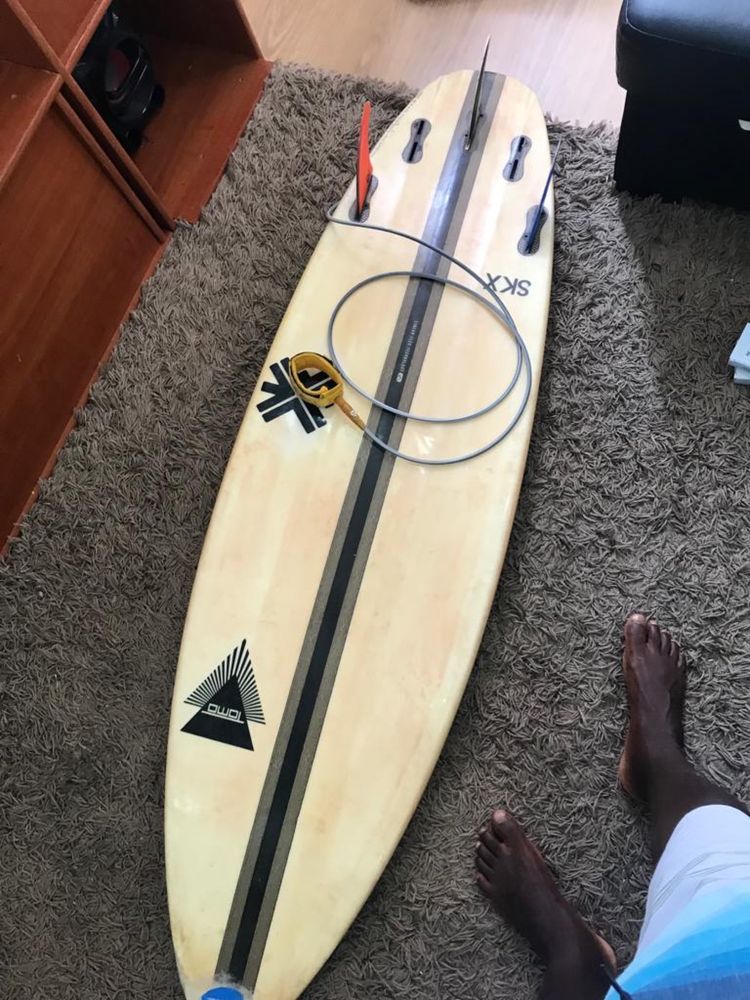 Prancha de surf  a venda marca ipox usado 5.11  30L