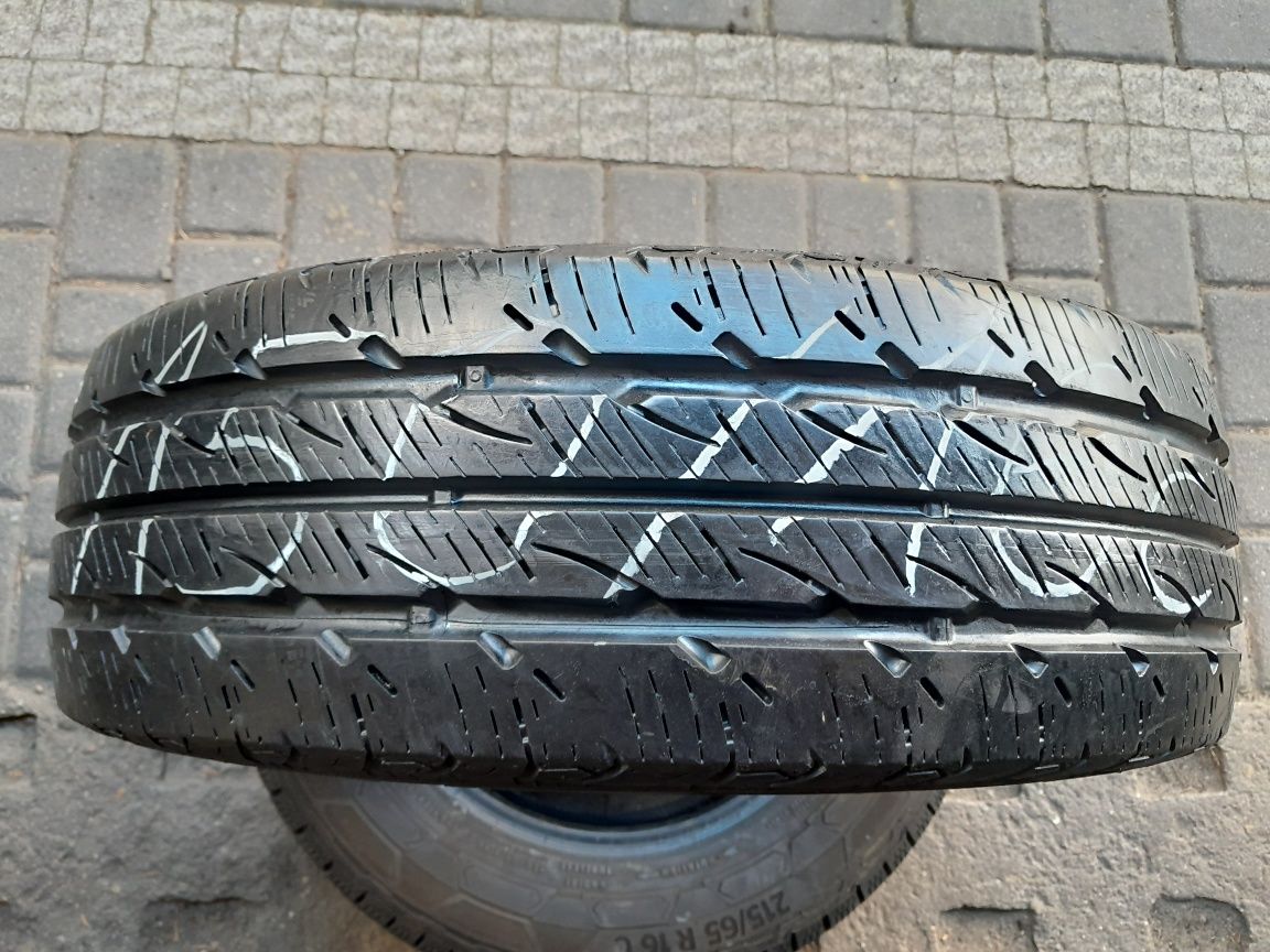 UNIROYAL 205/65R16C 107/105T , pojedyńcza opona letnia wzmacniana.