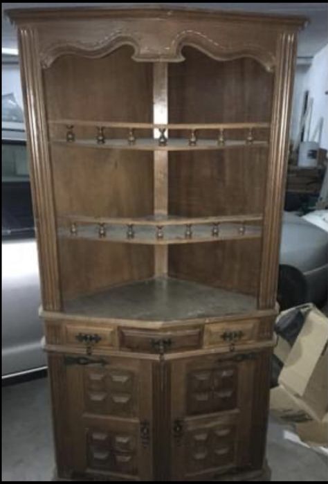 Movel/cantoneira em optmo estado e antigo