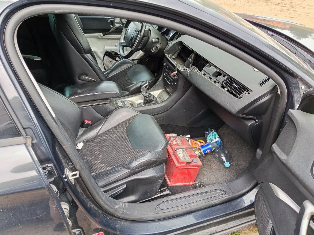 Uszczelka drzwi lewy prawy przód citroen C5 x7 III