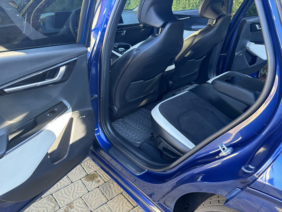 Kia EV6 2022  77.4 kWh   AWD  GT-Line