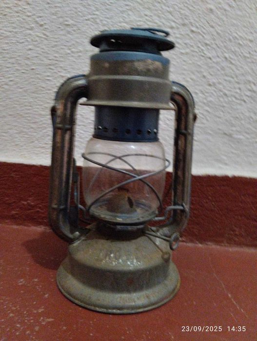 Candeeiro marca Hipólito 250