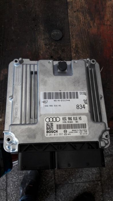 komputer silnika sterownik audi a4 b7 a6 c6 2.0 Tdi BRE blb bosch