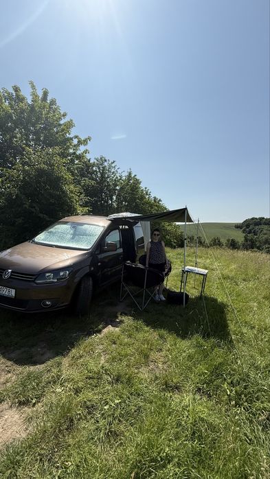 2025r pr vw caddy - kompletna lodowka, stacja, solar, namiot - camper