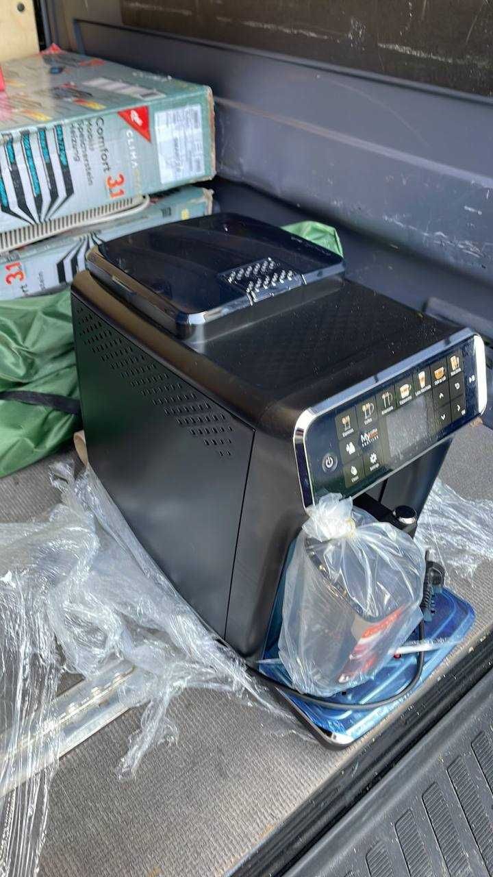 Кофемашина Кавоварка Philips 5400