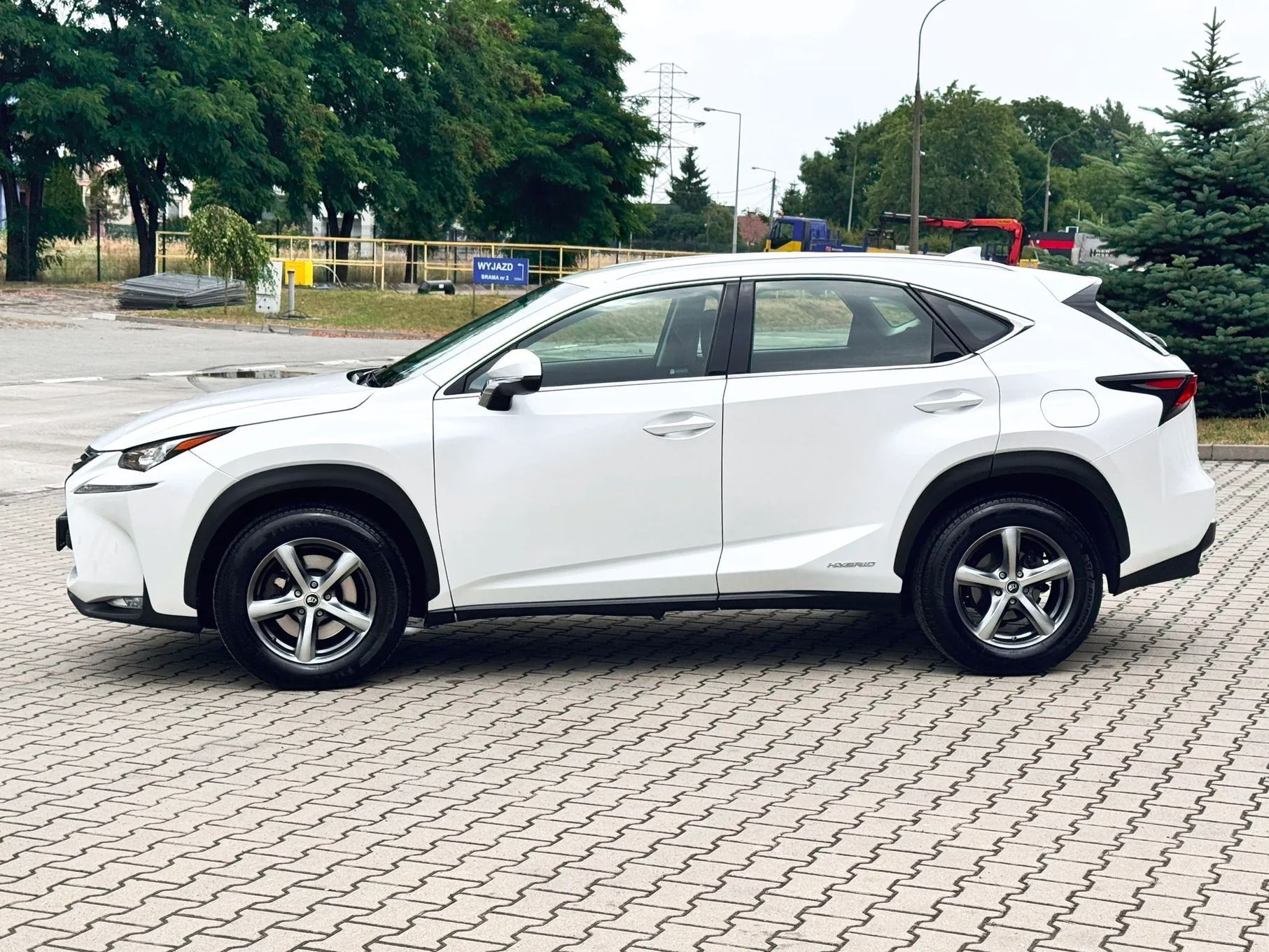 Lexus NX Lexus NX300H Salon Polska