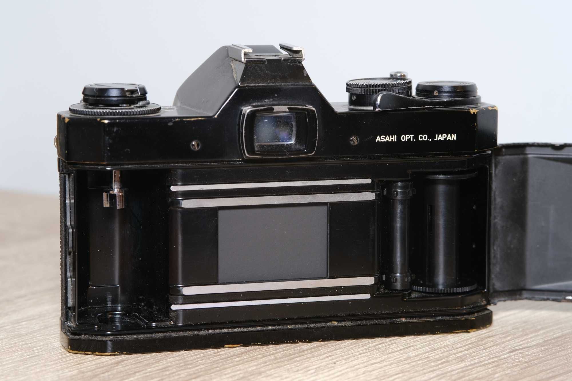 Máquina Fotog. Analógica - Pentax Spotmatic SPII + Revuenon 50mm f1.4