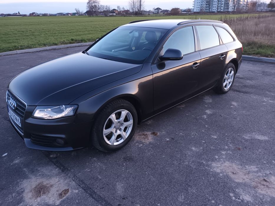 Audi A4 B8 2.0 TDI CR Xenon Led Skóra