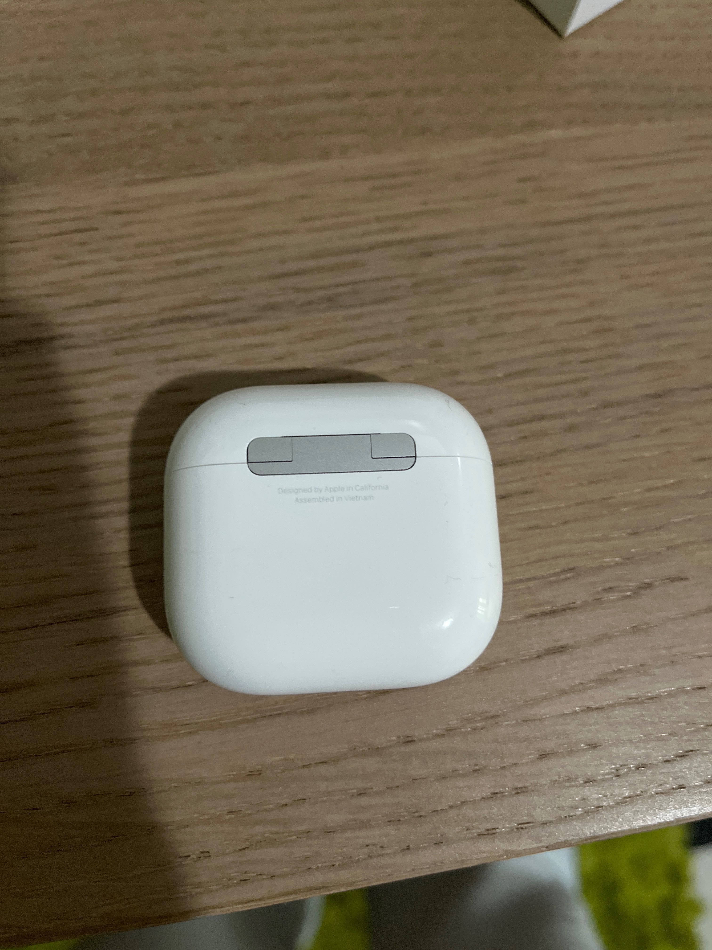 AirPods 4.ª geração originais