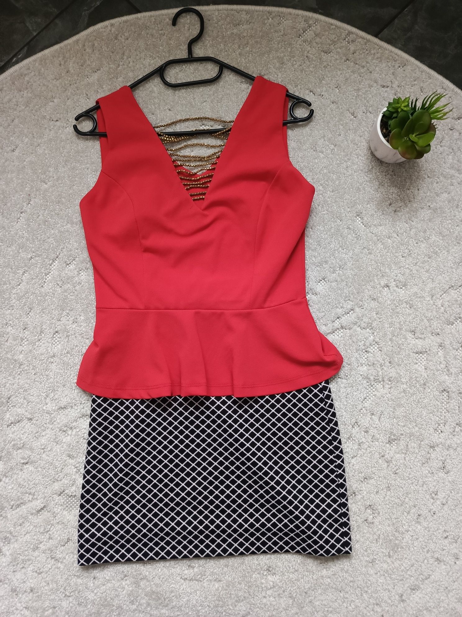 Elegancka sukienka Made in Italy, rozmiar S czerwone wesele walentynki