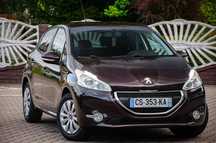 Peugeot 208 1.4 VTI 95km**Klima**Niski Przebieg**Polecam
