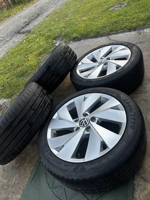 Диски R17 5/112 Volkswagen Golf 5 6 7 8 Passat 6 7 8 CC Audi Skoda