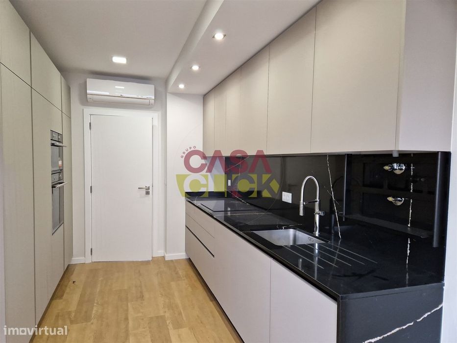 Apartamento T4 Venda em Tomar (São João Baptista) e Santa Maria dos Ol