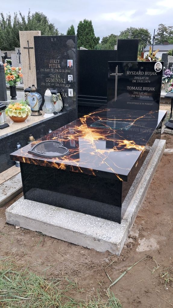 Nagrobek, Pomnik kompozyt 3100 zł z montażem Cały Kraj- Promocja