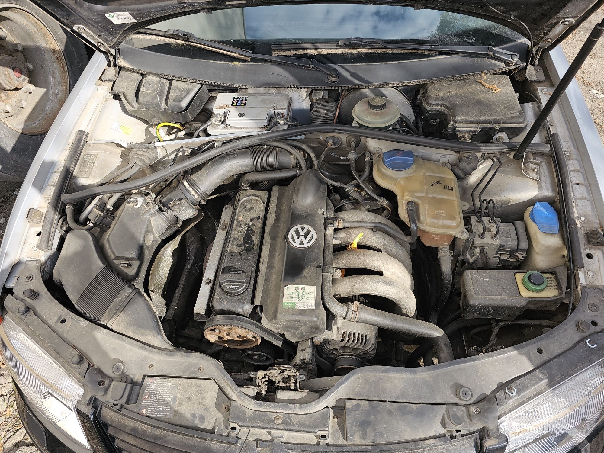 Niezawodny VW Passat 1,6 benzyna