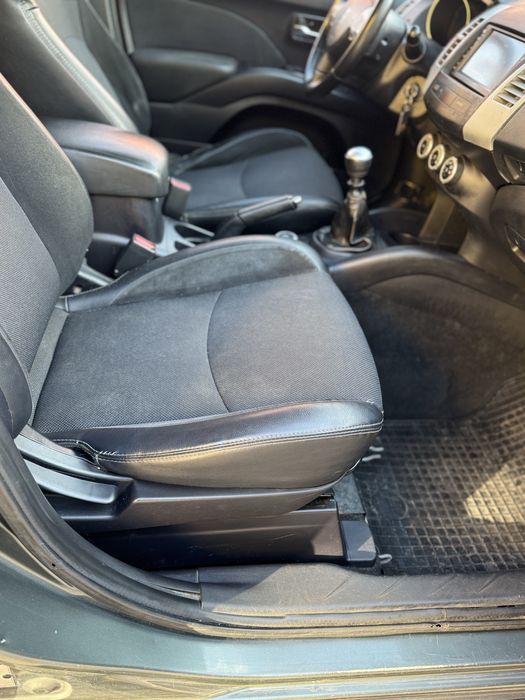 Авто для ЗСУ Peugeot 4007 2009 2.2d