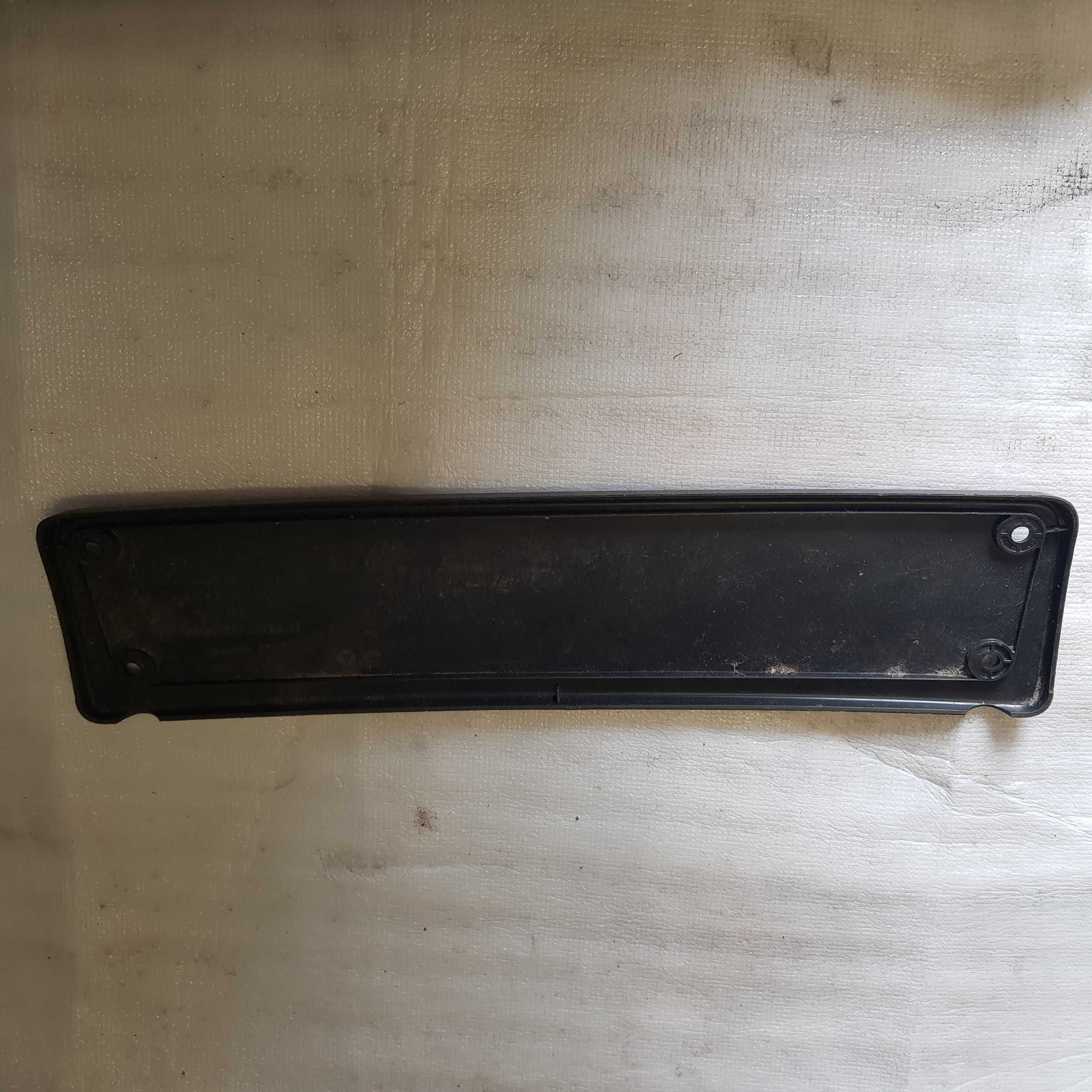ramka tablicy rejestracyjnej VW Golf 5 , Jetta 1K0