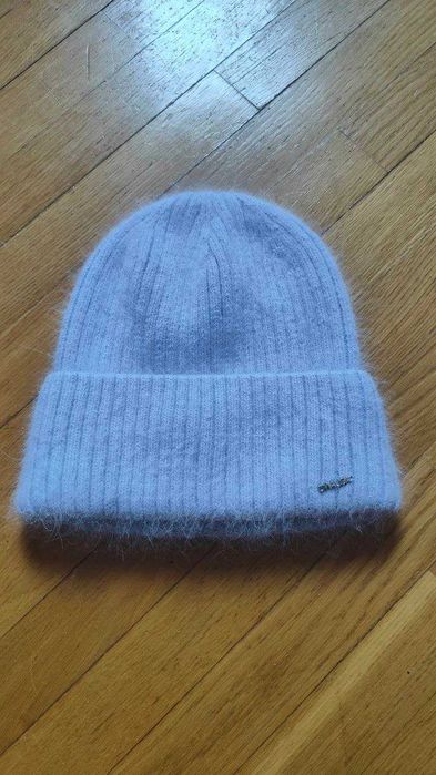 Женская ангоровая шапка / Жіноча ангорова шапка