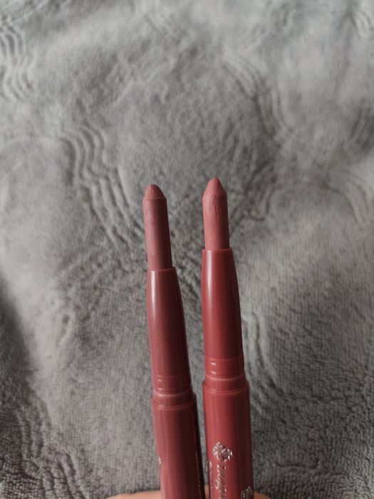 Помада олівець Bogenia waterproof velvet 008, 011