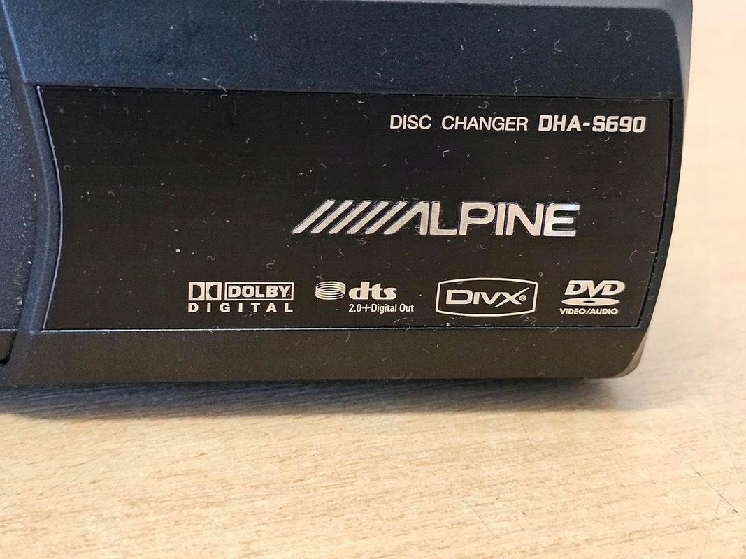 Zmieniarka Płyt Cd/dvd Alpine Dha-s690