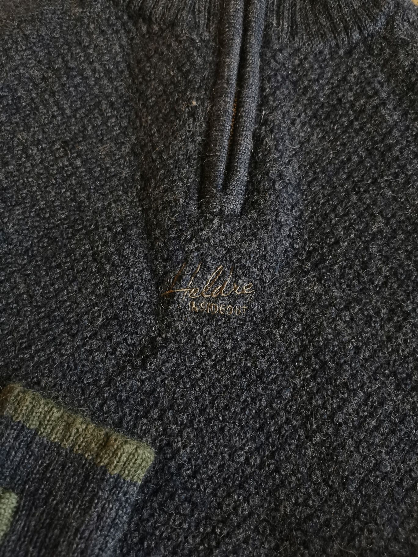 Sweter bluza Heldre,  rozmiar 134-140, stan bez wad