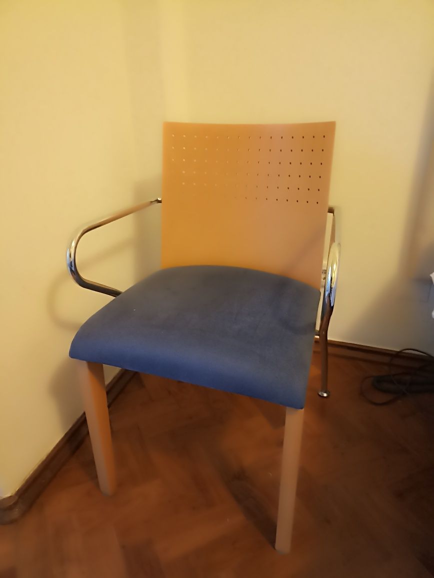 Cadeira elegante e confortável