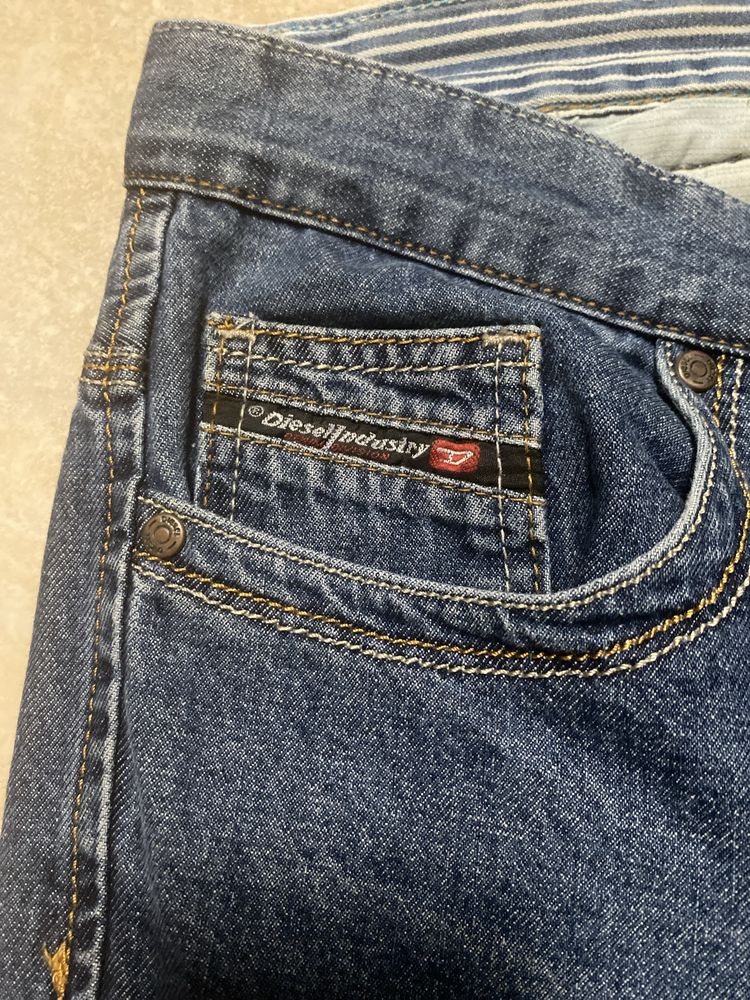 Spodnie jeans Diesel r.40 męskie