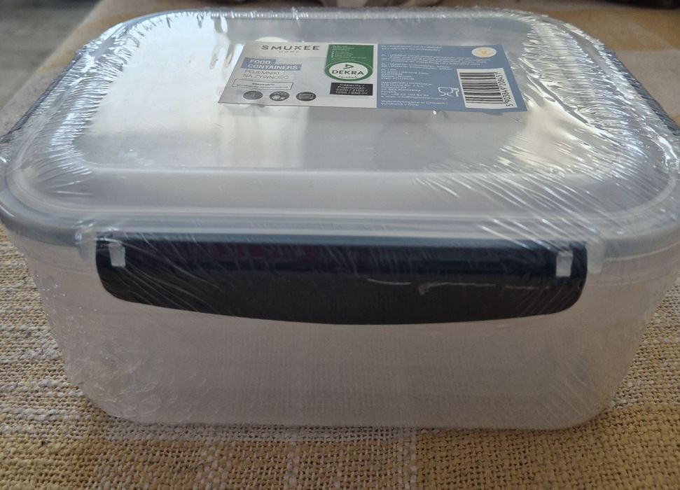 Nowe pojemniki na żywność.