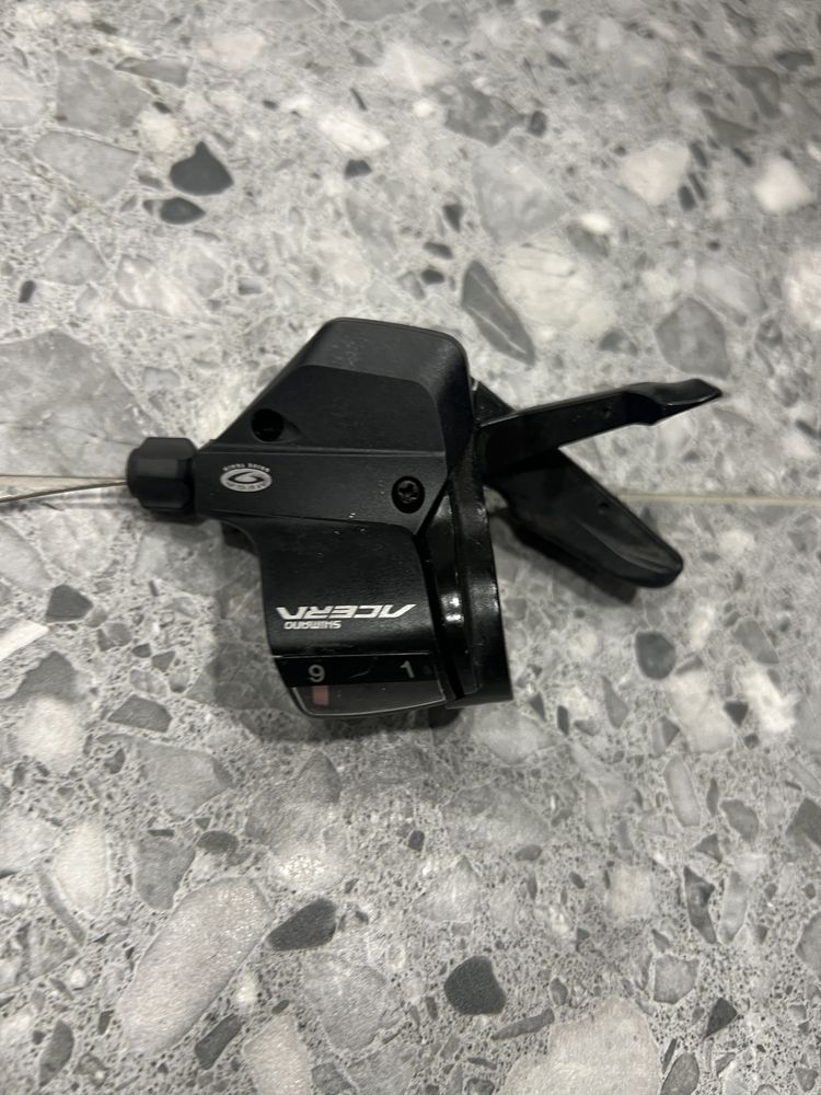 Manetka shimano acera 9 biegowa