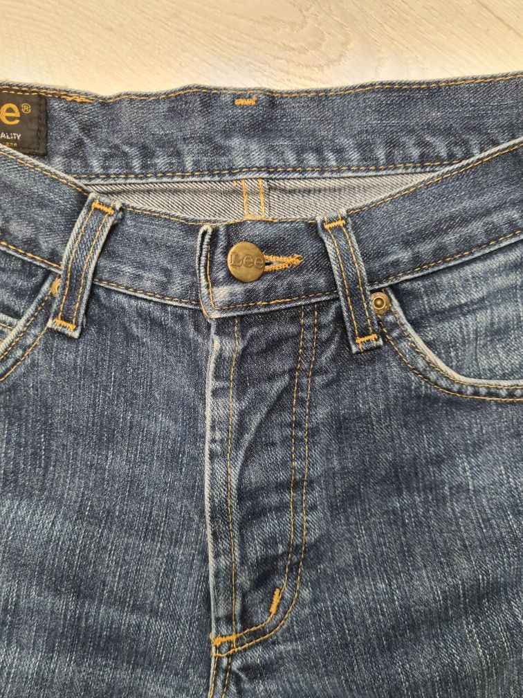 LEE krótka spódnica jeans r. 27 strzępiona