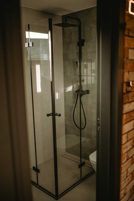 Drewniany domek CHILL HOUSE z jacuzzi i kominkiem