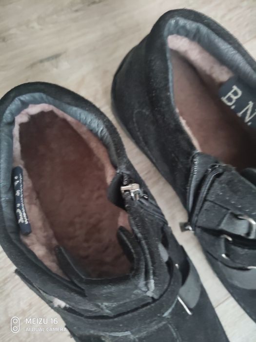 Продам мужские зимние ботинки новые 41р.Замш!