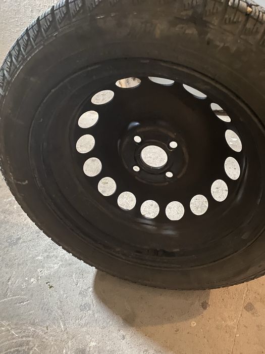 Kola stalowe zimowe plus opony