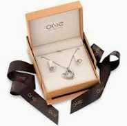 Conjunto One - Brincos e fio