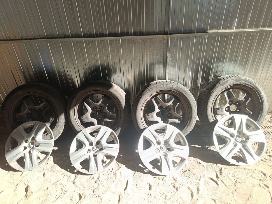 Komplet opony zimowe + felgi strukturalne 17 cali