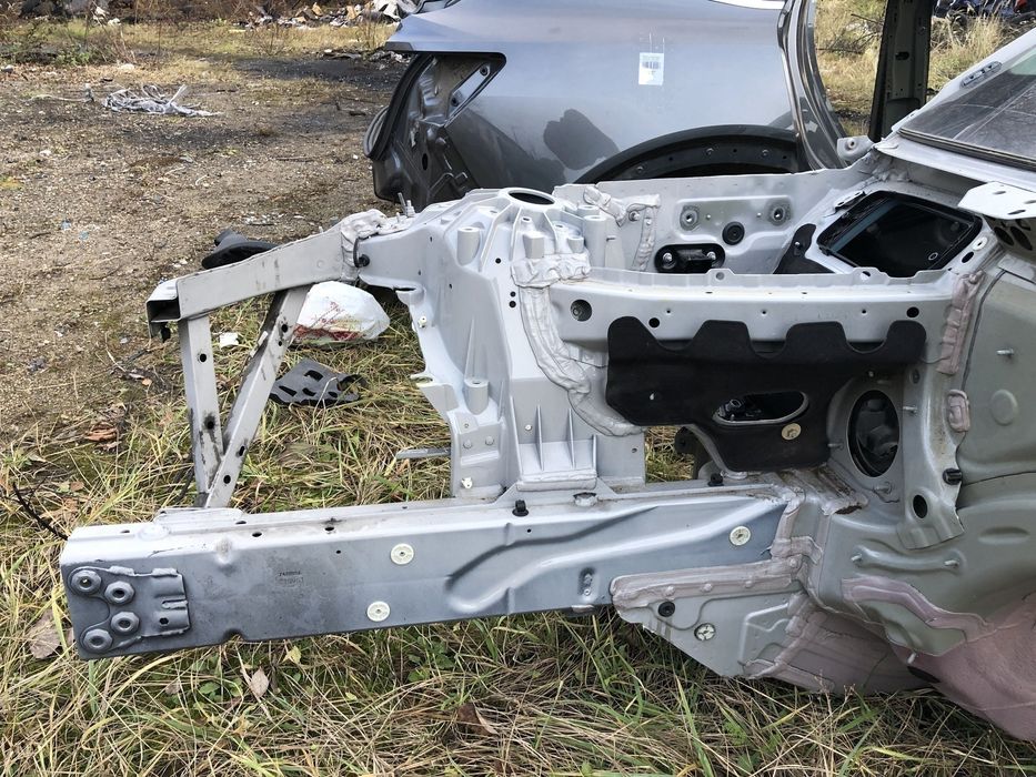 Чверть передня права четверть BMW 3 G20 Колір 490 2019-