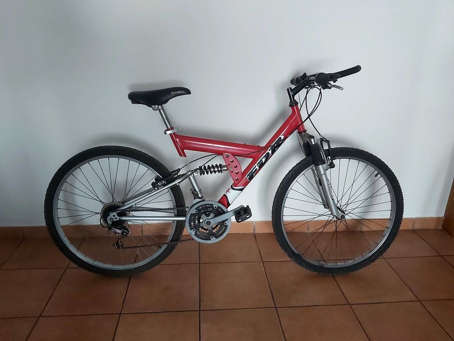 Bicicleta em bom estado