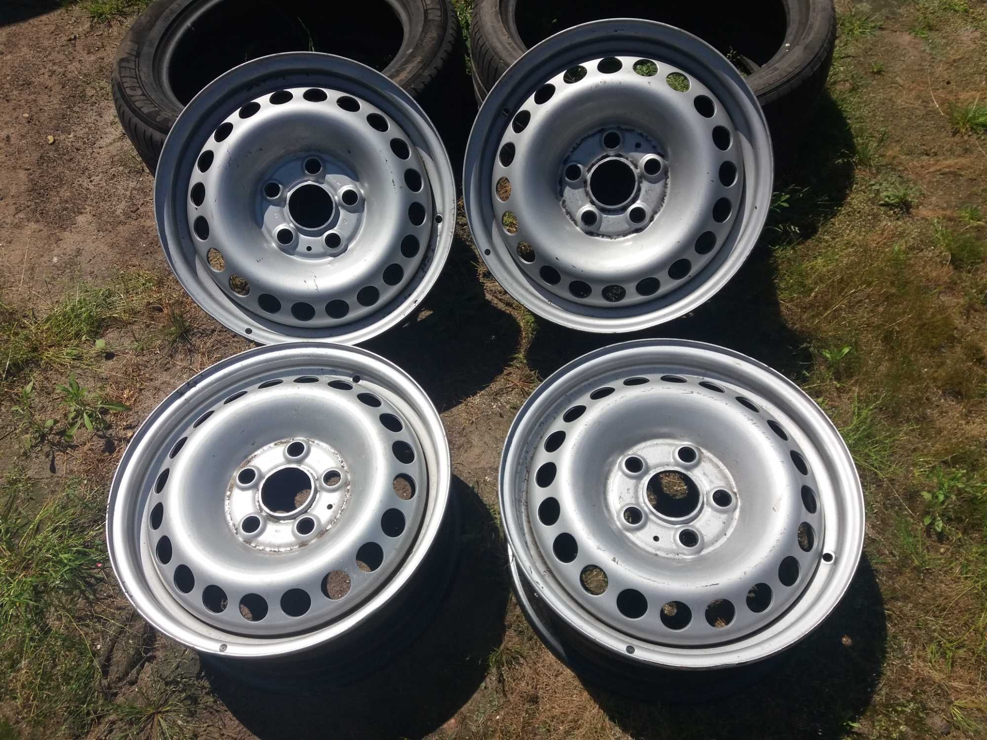 felga felgi stalowe NOWE VW Transporter T5 T5 lift T6  16" et51 6,5j
