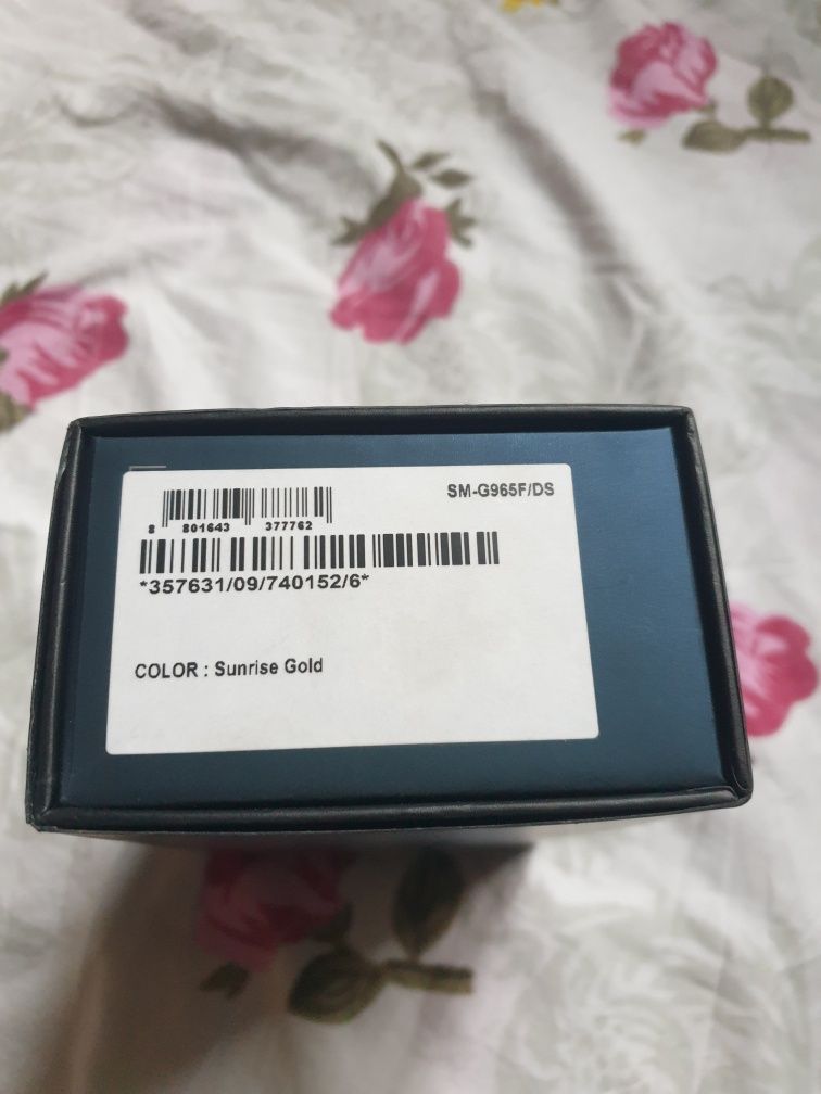 Продам телефон Samsung s9+ 6/64
