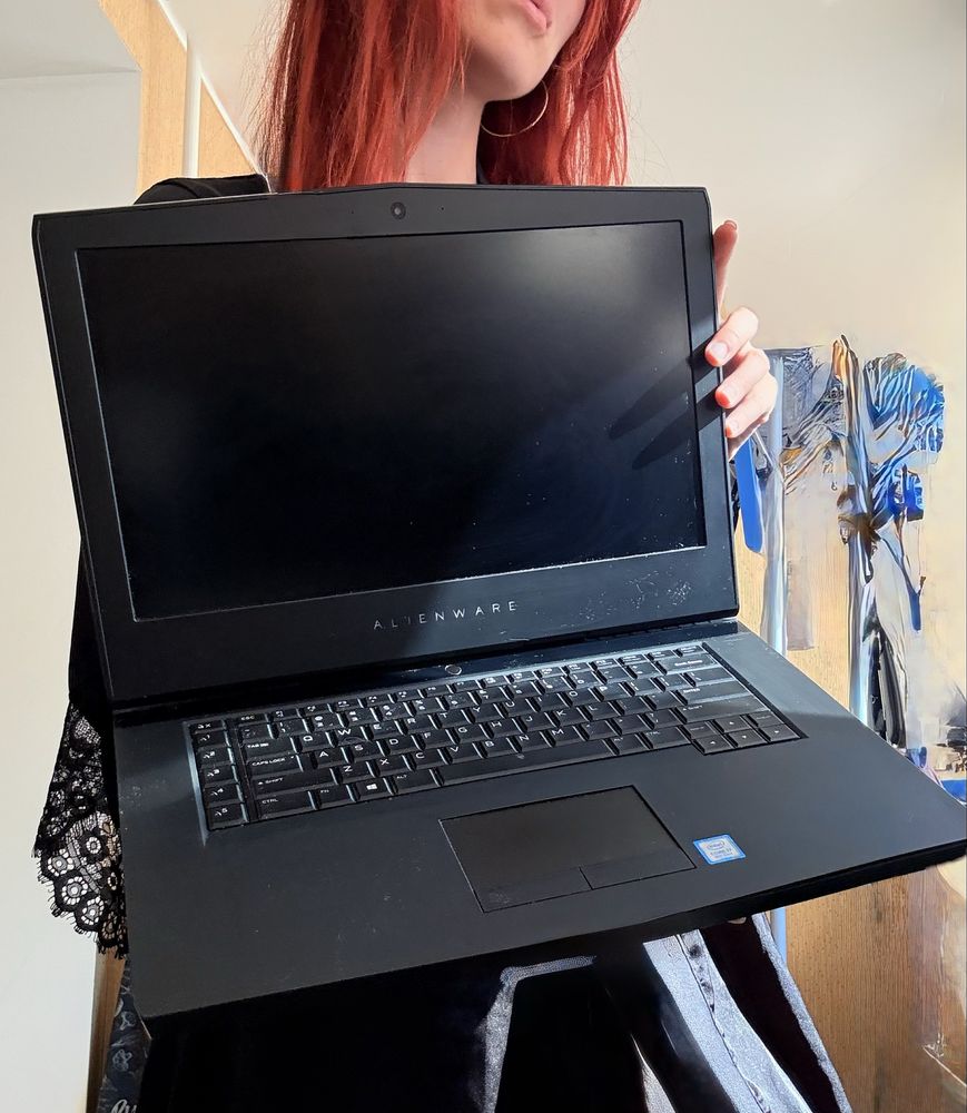 Ноутбук ALIENWARE 15R4 + ОЗП на 16 ГБ!