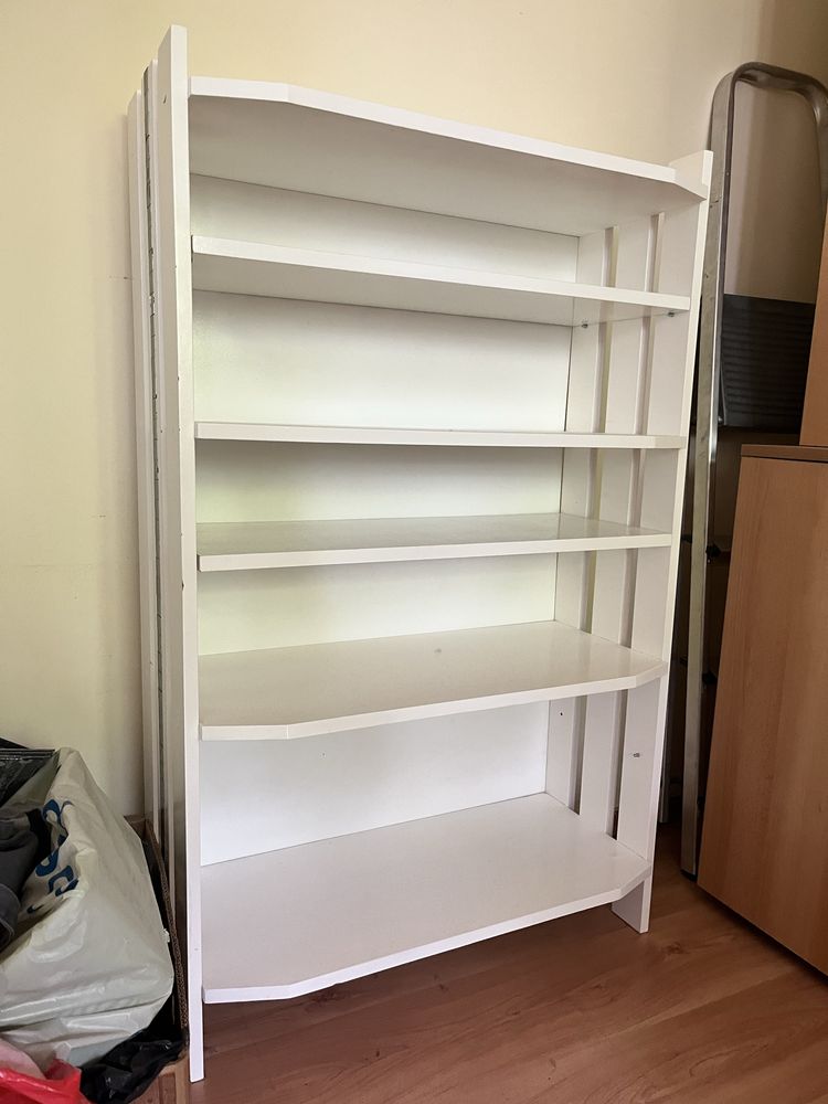 Biała szafka komoda do pokoju dziecka Ikea