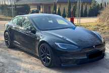 Tesla Model S Plaid 2023 100 KWT Tri-motor