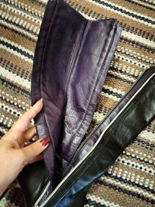 Botas salto agulha de metal Silva Rebatto