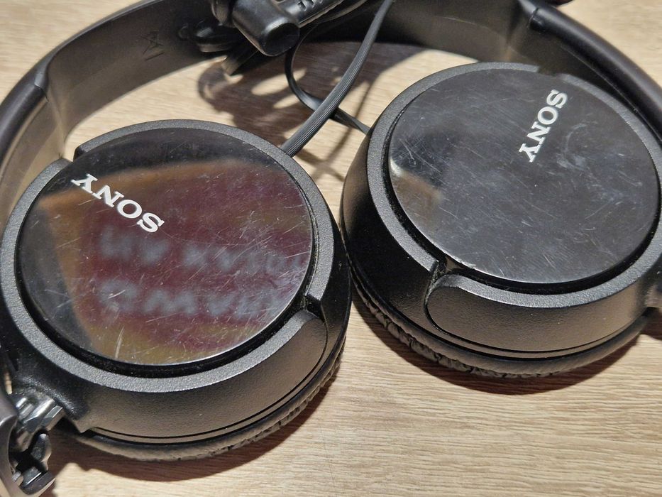 Słuchawki nauszne Sony MDR-ZX110