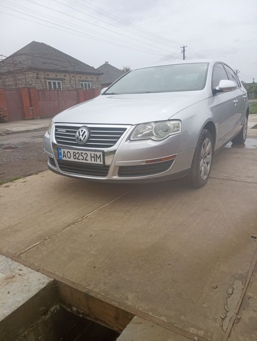 Продам пасат б6 у хорошому стані