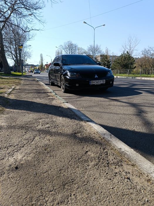 Mitsubishi Lancer 9