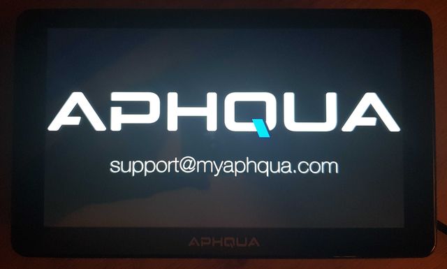 Aphqua A3  Apple CarPlay i Android Auto 7 cali.